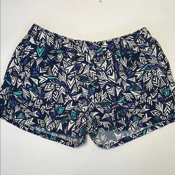 Patagonia Women’s Barely Baggie Geometric Print Shorts Size Medium - Picture 1 of 13